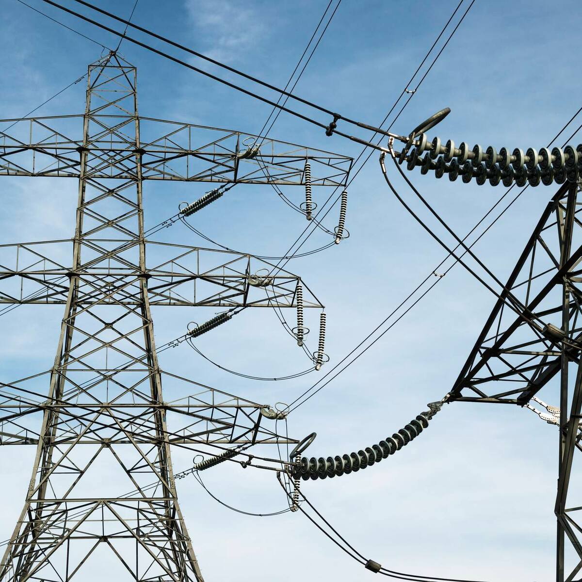 Asoenergía ante preocupación por el alza en los precios de la energía, pide al Gobierno adoptar medidas