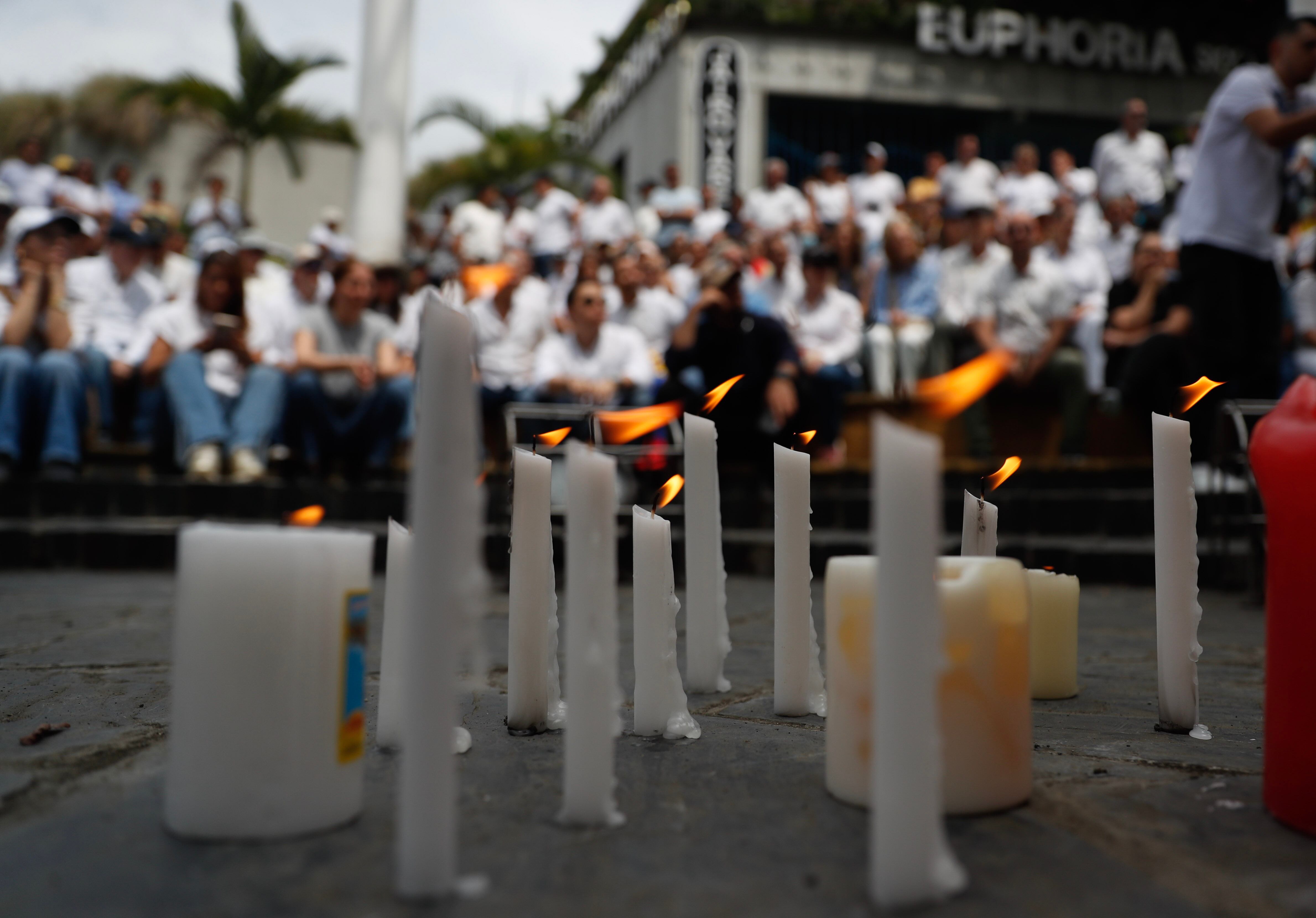 Montería: el parque Simón Bolívar será epicentro de la velatón que busca rechazar la violencia. EFE/ Ernesto Guzman Jr. (referencia).