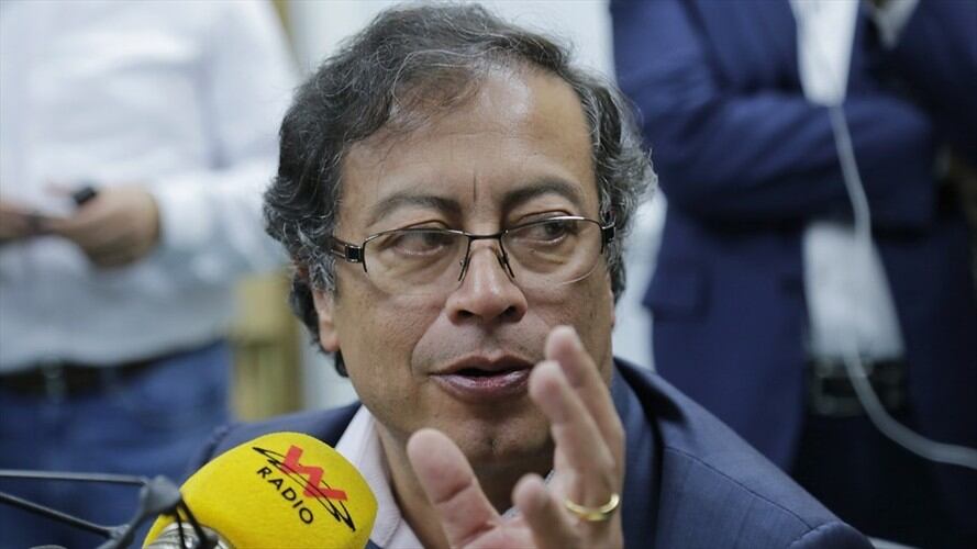 La controversia se originó el 27 de diciembre de 2018, cuando el expresidente Álvaro Uribe denunció a Gustavo Petro por calumnia e injuria. Foto: Colprensa / ÁLVARO TAVERA