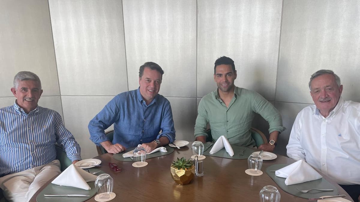 Falcao superpuso su gusto por jugar en Millonarios y por la afición: Enrique Camacho