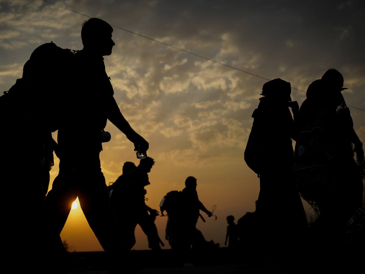 Policía suiza halló a 23 migrantes hacinados en una furgoneta con destino a Francia