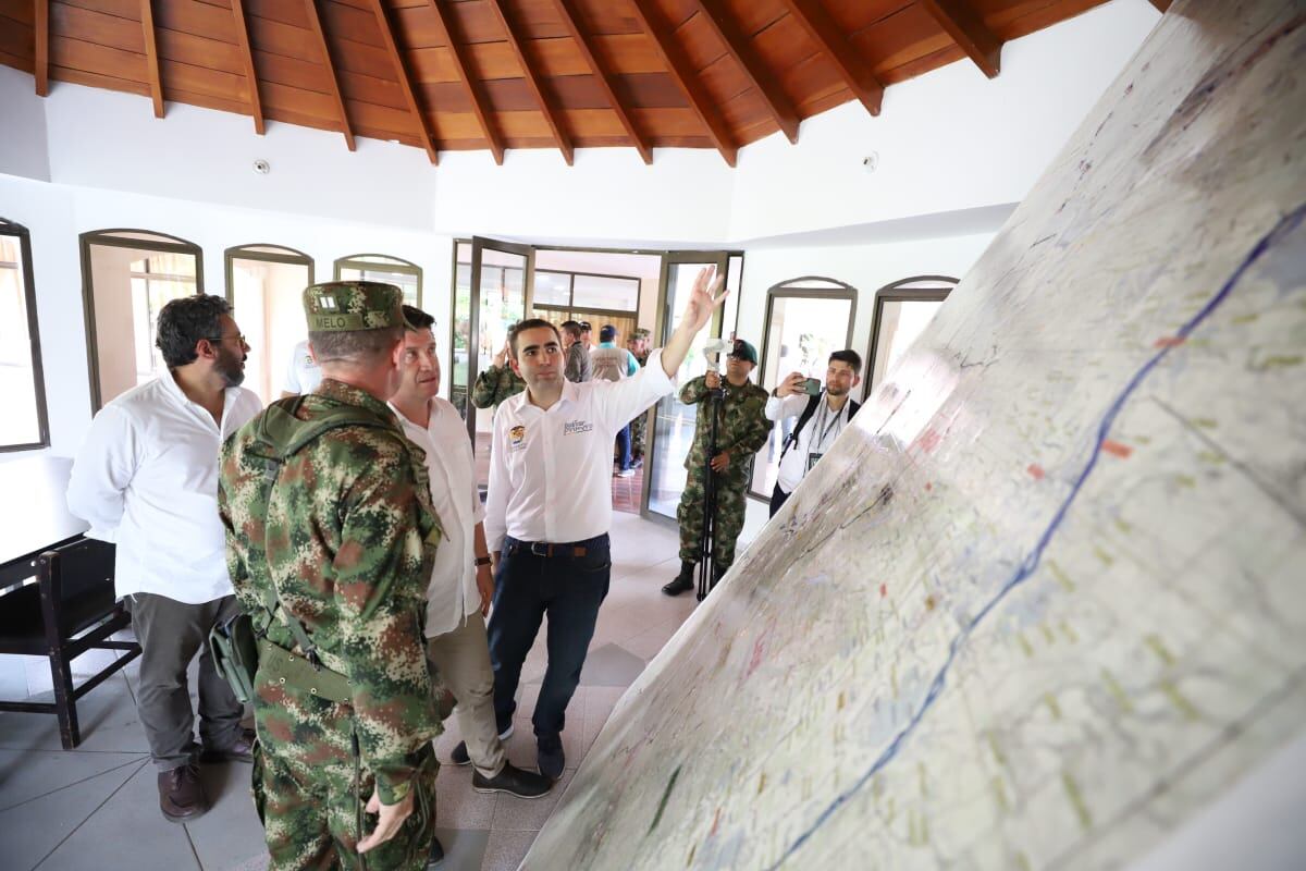 Ministro de Defensa, Diego Molano. Foto: Ejército Nacional.