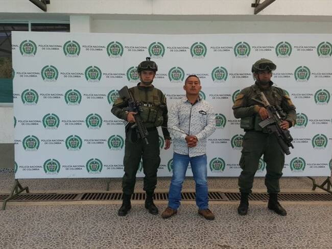 Alias Yimmi El Gato es acusado como el cabecilla de finanzas del frente Manuel Vásquez Castaño del Eln. Foto: Ministerio de Defensa