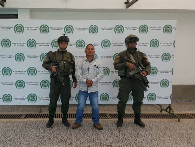 Alias Yimmi El Gato es acusado como el cabecilla de finanzas del frente Manuel Vásquez Castaño del Eln. Foto: Ministerio de Defensa