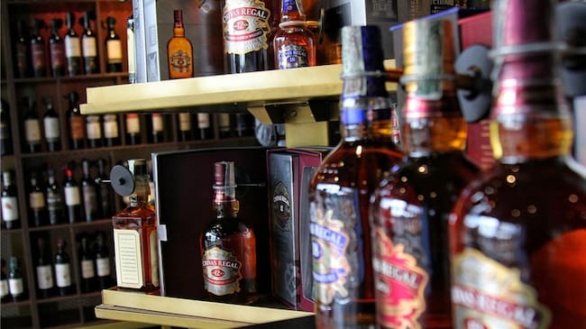 Científicos están desarrollando un tipo de bebida alcohólica que no da "guayabo". Foto: Colprensa