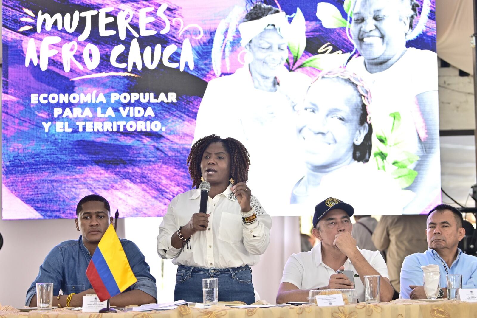 Gobierno invertirá más de 5.000 millones de pesos en proyectos para mujeres afro en Cauca. Foto: suministrada.