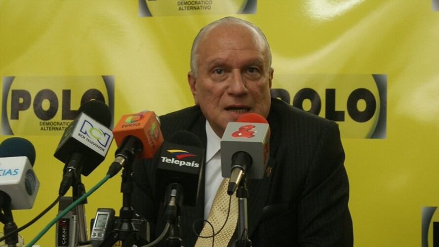 Carlos Bula presentó su renuncia al Comité Ejecutivo Nacional del Polo Democrático. Foto: Colprensa