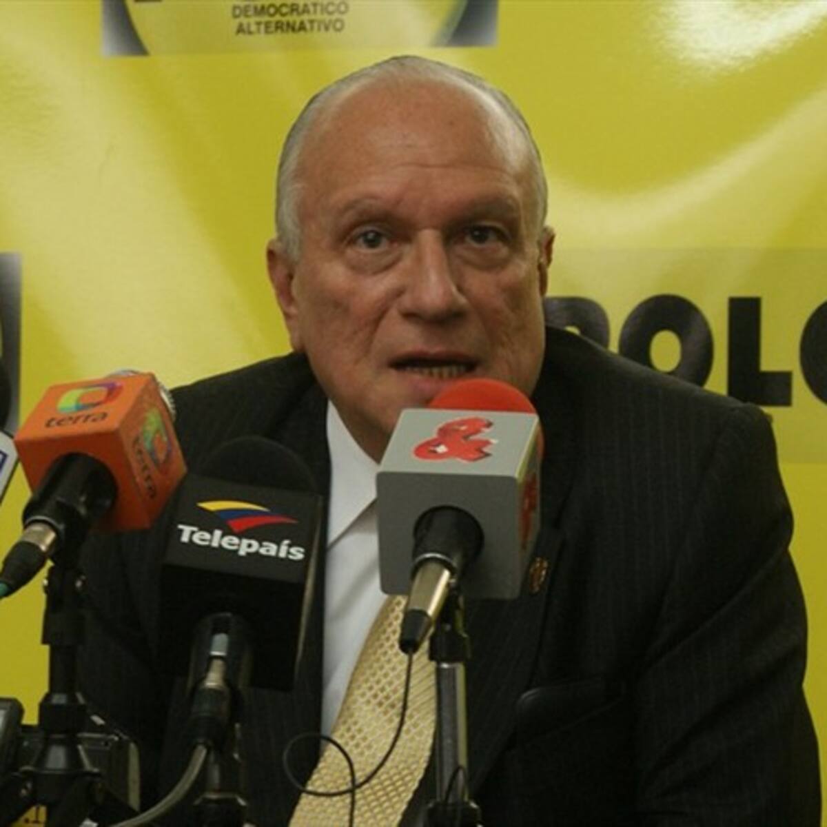 Murió Carlos Bula, exsecretario del Polo Democrático