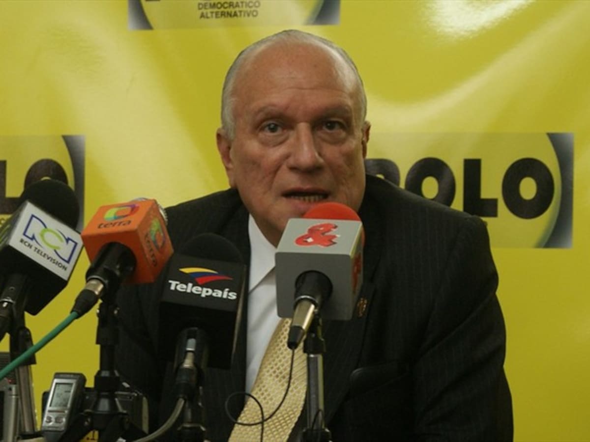 Carlos Bula renunció al Comité Ejecutivo Nacional del Polo Democrático