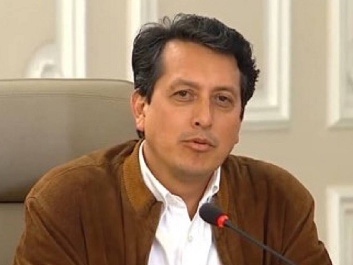 ¿Mayores de 60 años deben vacunarse? Médico explica