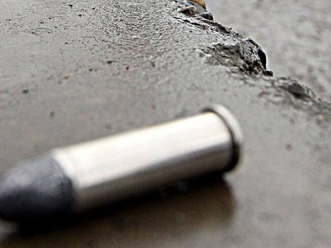 Los habitantes intentaron capturar a los responsables, pero no lo lograron. Foto: Colprensa