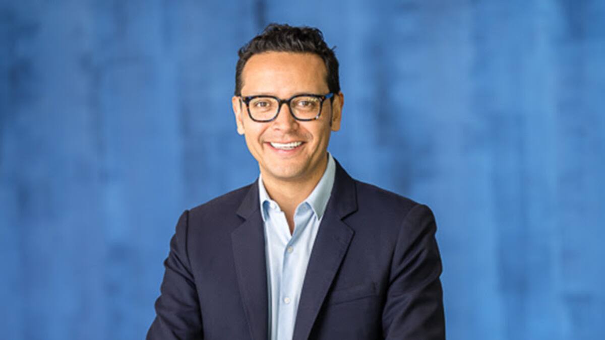 Colombiano recibe alto cargo ejecutivo en Swiss Re, empresa líder mundial en seguros
