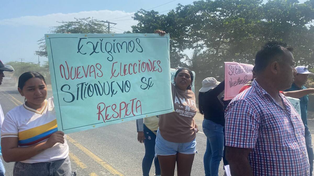 Habitantes de Sitionuevo, Magdalena bloquearon por varias horas la Troncal del Caribe