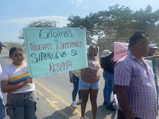 Habitantes de Sitionuevo, Magdalena bloquearon por varias horas la Troncal del Caribe