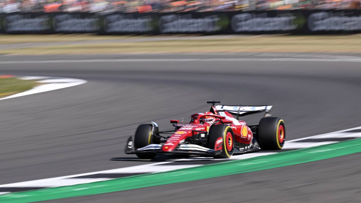 Charles Leclerc de Ferrari marcó el mejor tiempo en la práctica para el Gran Premio de Gran Bretaña