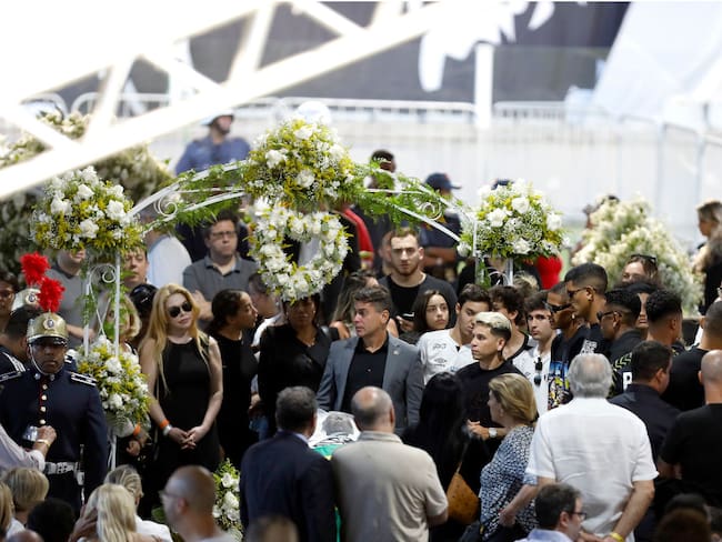 Legend Pelé during his funeral at Vila Belmiro stadium (Photo by Ricardo Moreira/Getty Images)