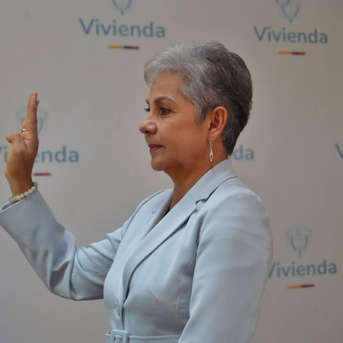 Nelly Mogollón, exfuncionaria sancionada por basuras de Bogotá, nueva directora de CRA