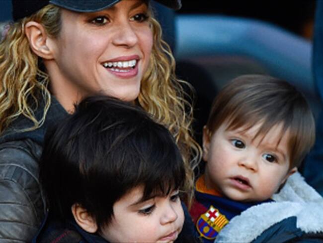 Shakira se llevará a sus dos hijos de gira. Foto: Getty Images