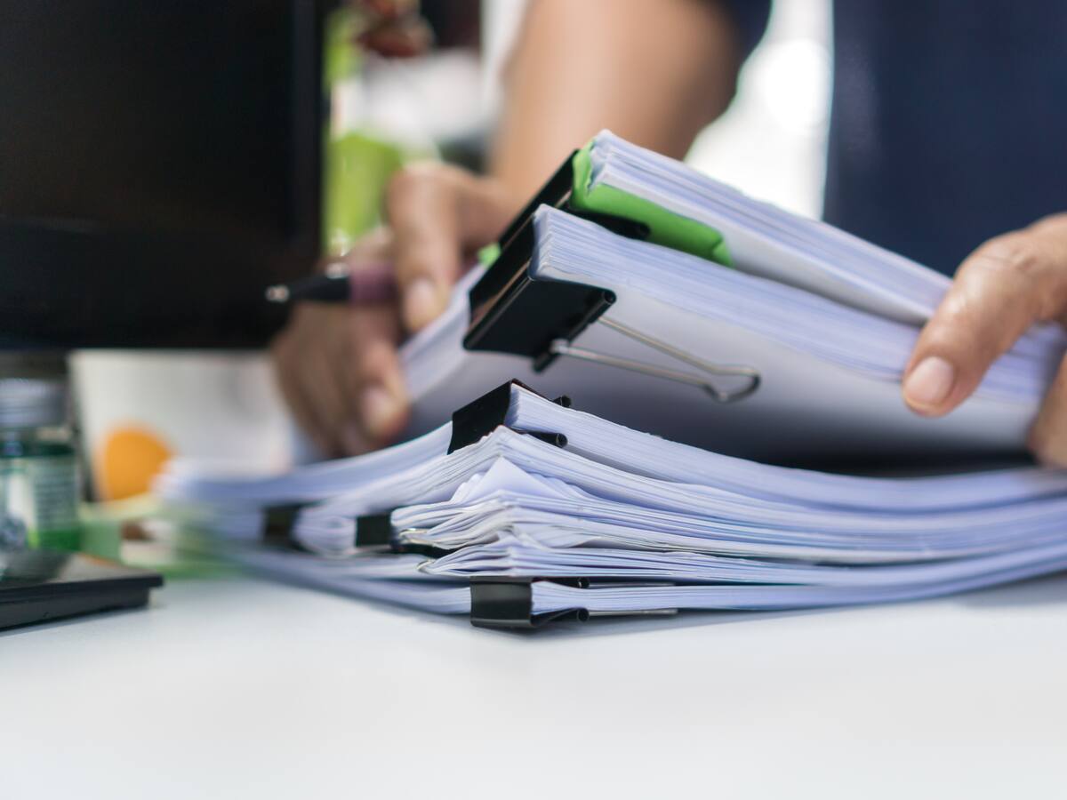 Crisis de papel: ¿Habrá suficientes libros para Navidad y útiles escolares?