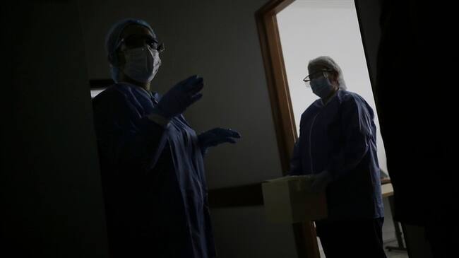 Un monitoreo de la Cámara de Comercio de Santa Marta desde el inicio de la cuarentena ha permitido identificar el cierre de 2.211 empresas. Foto: Colprensa