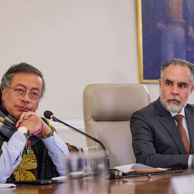 Consejo de ministros martes 19 de agosto. Petro y Armando Benedetti. Foto: Joel González - Presidencia de la República