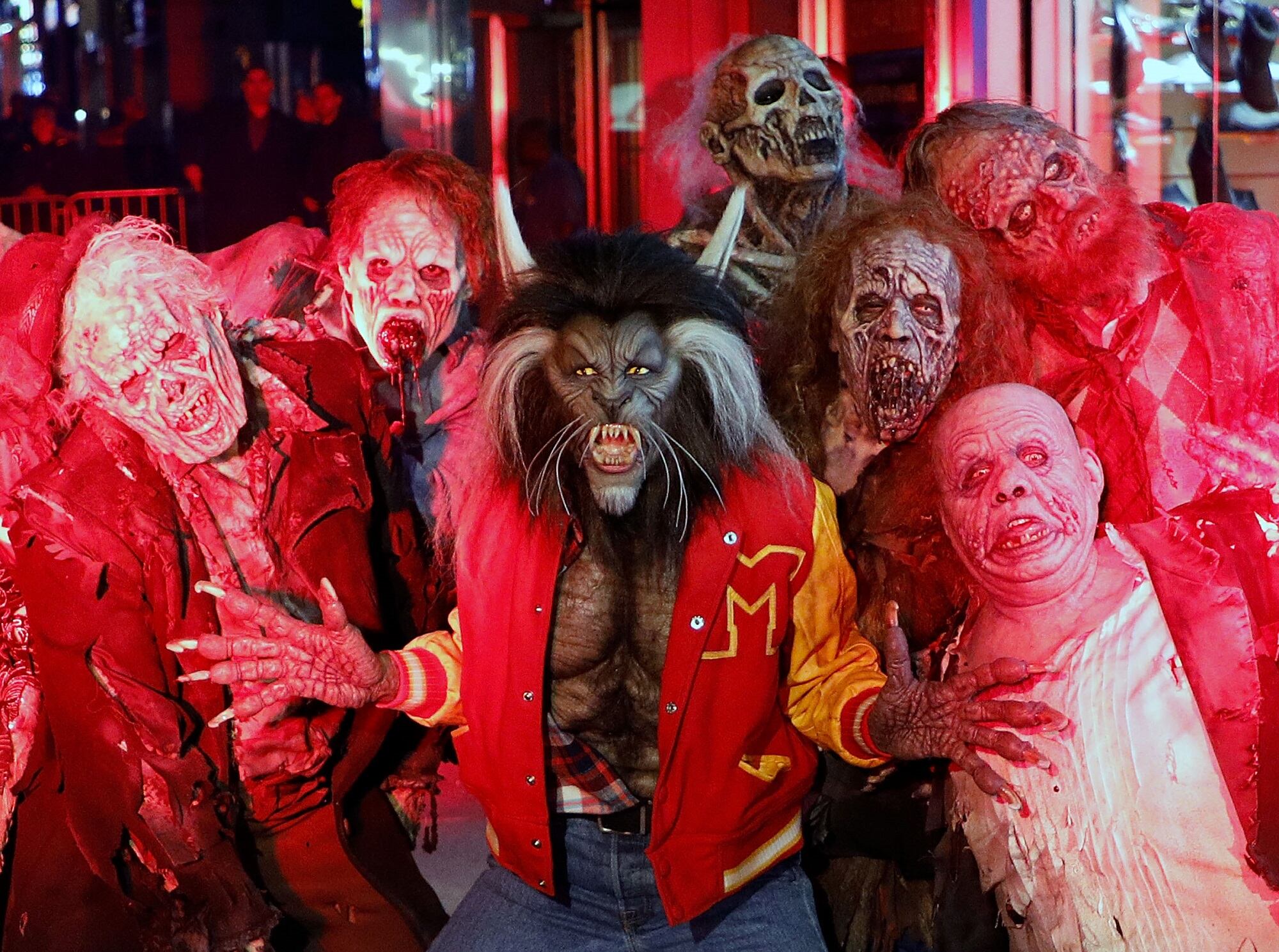 Disfraz de 'Thriller', canción de Michael Jackson.  (Photo by Taylor Hill/Getty Images)