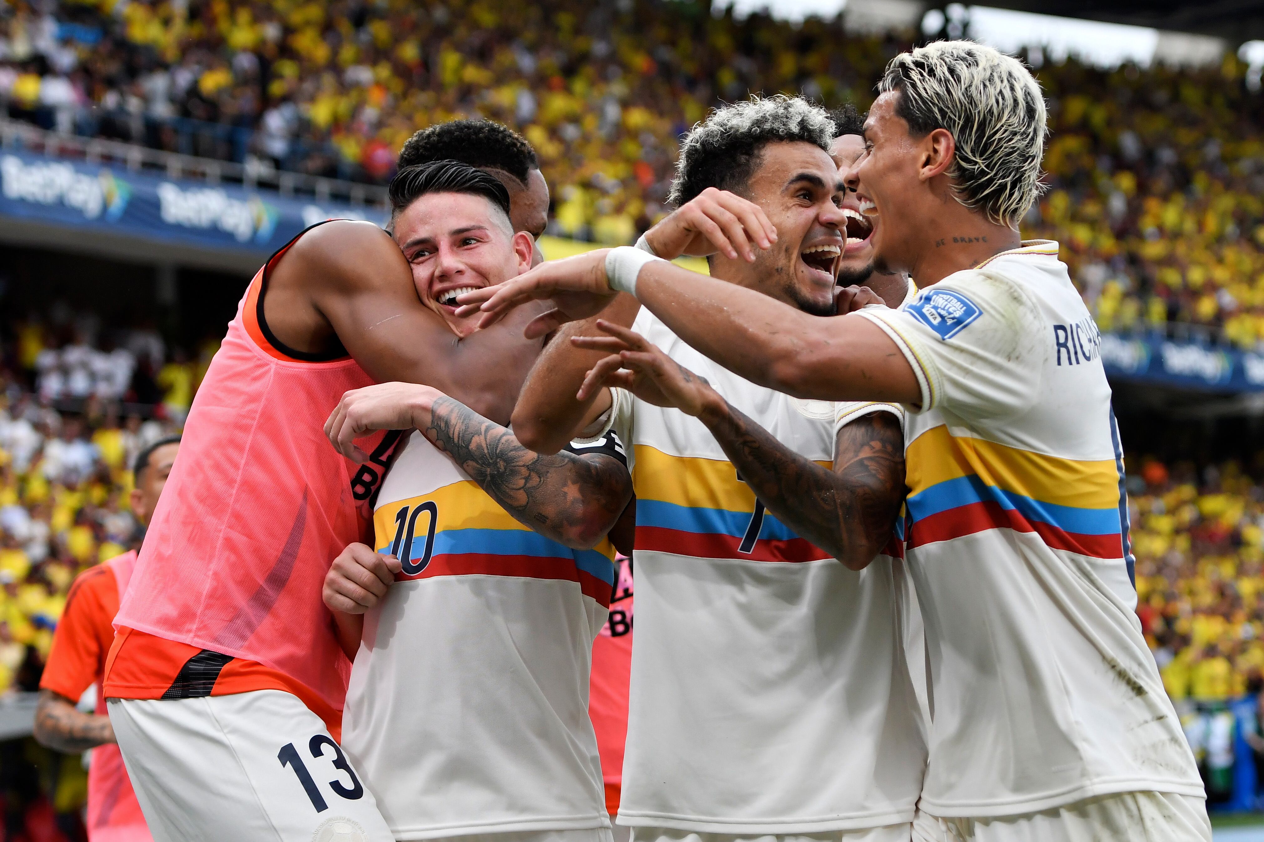 Selección Colombia en partido contra Chile por Eliminatorias. Foto: Getty Images