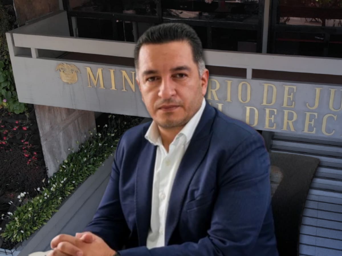 Andrés Idárraga, secretario de Transparencia, fue designado como ministro de Justicia encargado