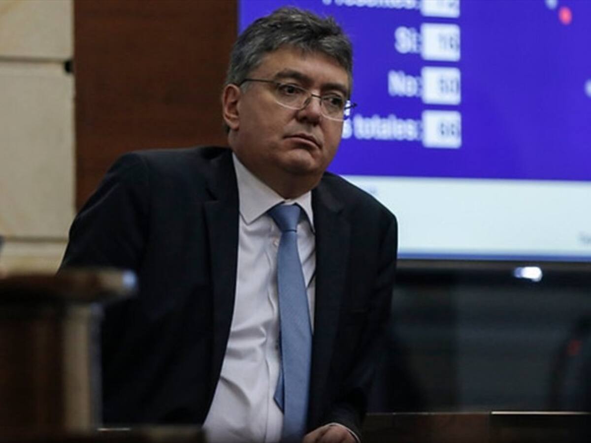 Minhacienda destaca aprobación de línea conjunta para financiación del programa 4G