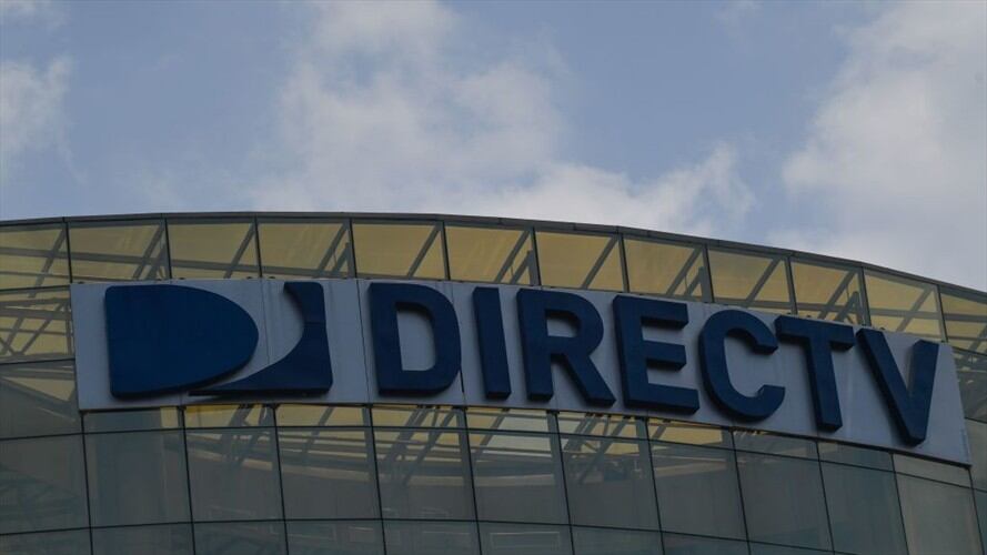 La Superintendencia de Industria y Comercio multó con $400 millones a DirecTV Colombia. Foto: Getty Images / FEDERICO PARRA