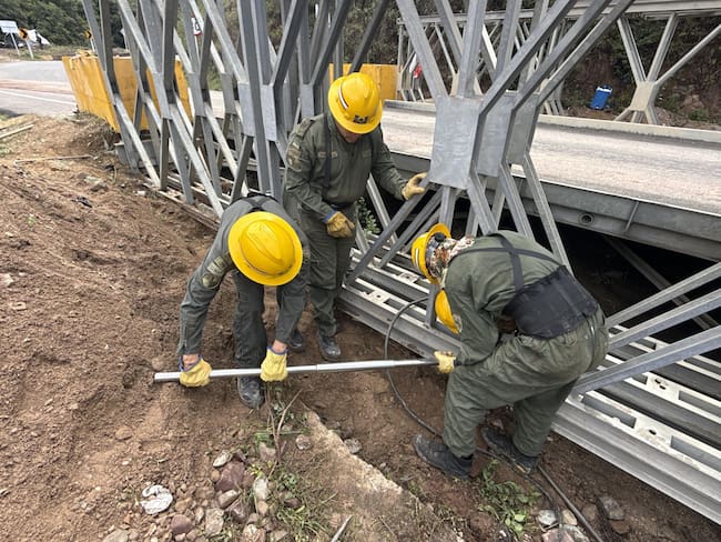 Cierre total en la vía Cúcuta - Ocaña por mantenimiento en puentes metálico. / Foto: Invías.