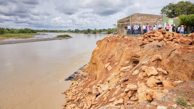 Dos barrios están en alto riesgo por erosión en el río Sinú en Tierralta, Córdoba. Foto: Defensoría del Pueblo.