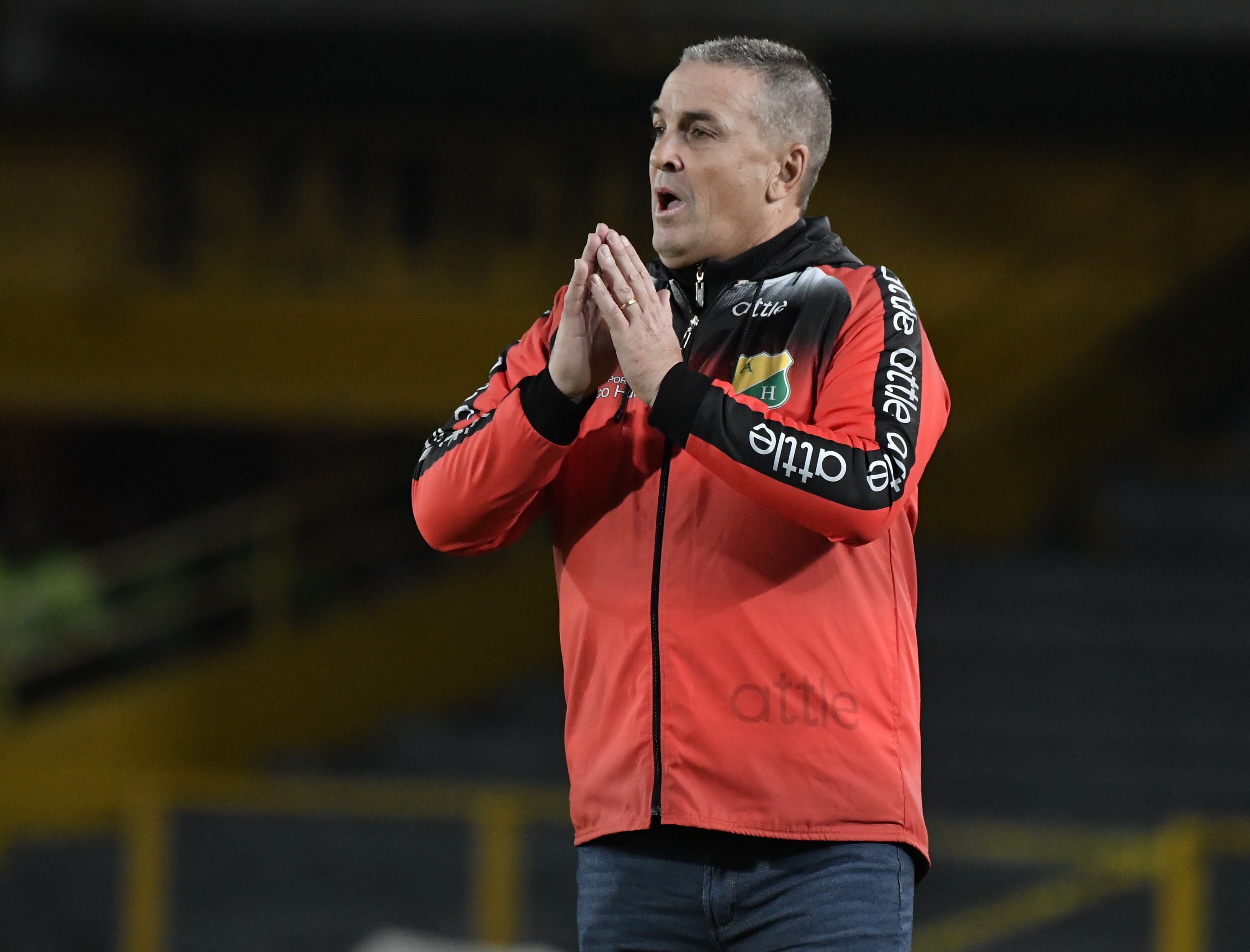 Néstor Craviotto, técnico del Huila (Photo by Gabriel Aponte/Vizzor Image/Getty Images)