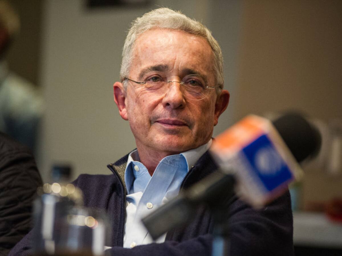 Corte ratifica la imputación contra el expresidente Álvaro Uribe