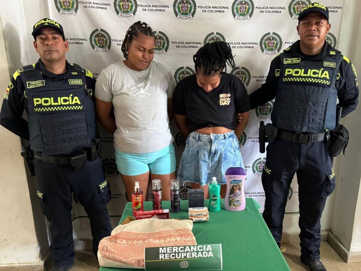 Capturan a mujeres que robaron implementos de aseo en almacén de cadena en el Atlántico
