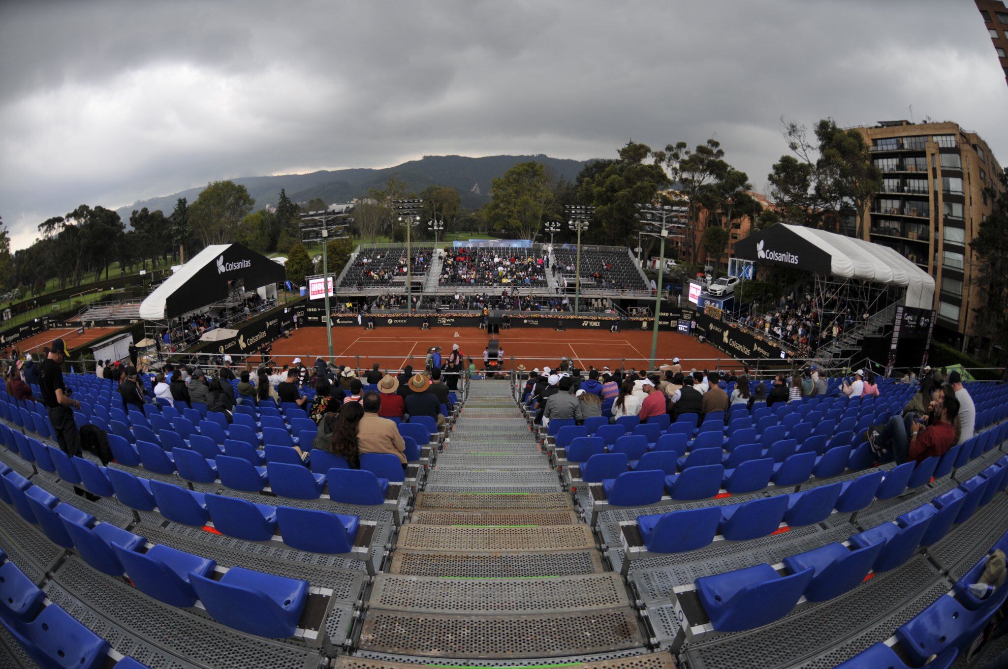 Cancha Central de la Copa Colsanitas Zurich presentada por Visa. FOTO: CopaColsanitas/X