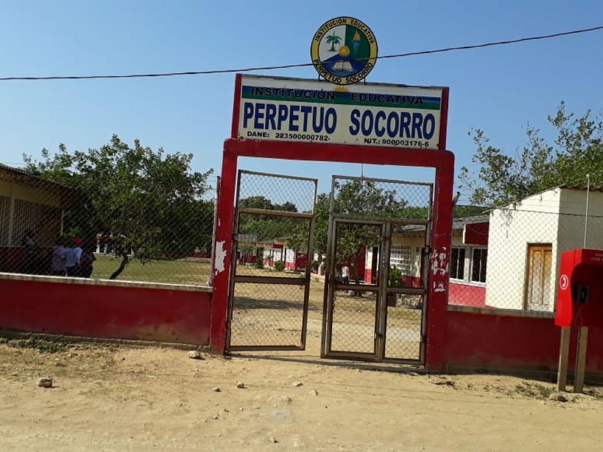 Más de 400 estudiantes están afectados por falta de agua en Moñitos