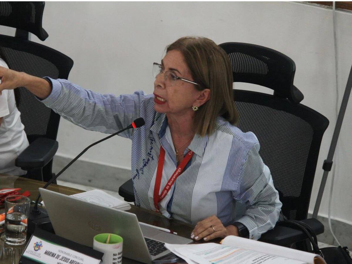 “Me han enviado mensajes ofensivos por las denuncias que hice”: concejal de Bucaramanga