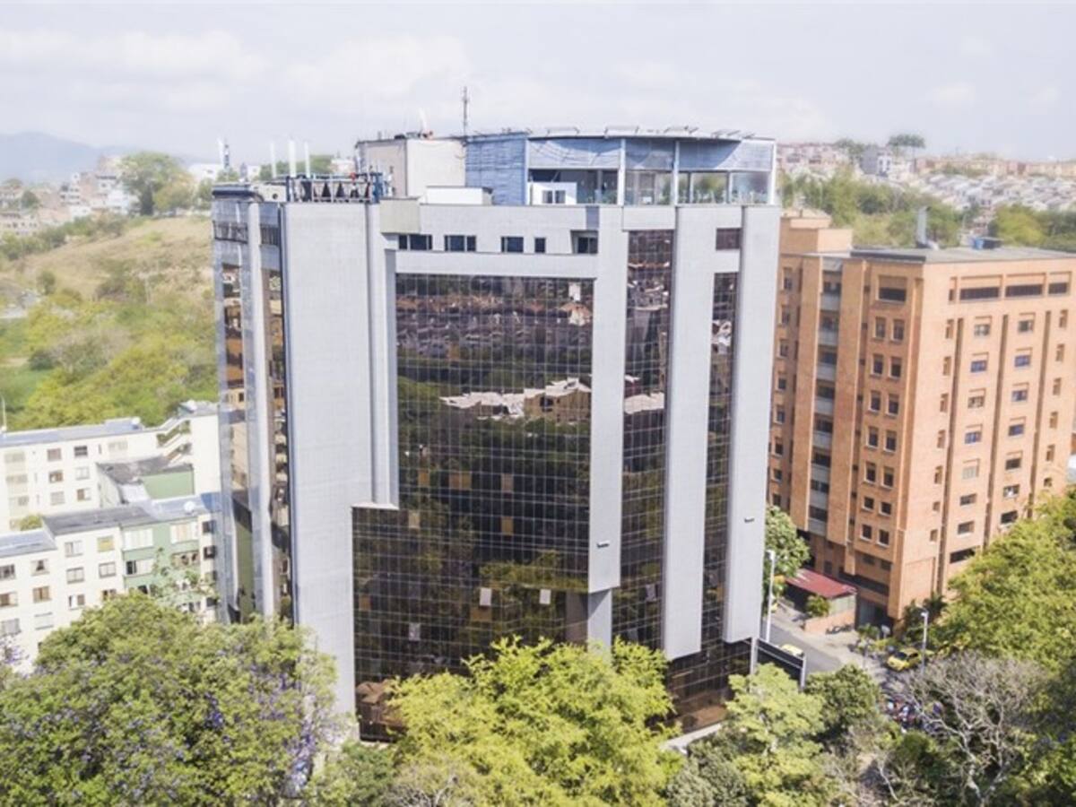 Santander es pionera en avances médicos y estudios de salud