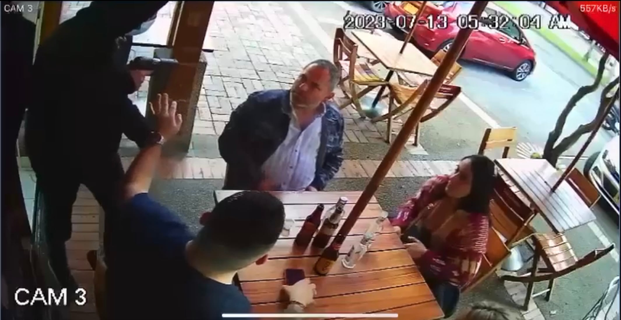 Se le cayó lo que había robado, lo recogió y la policía nunca llegó. Foto: Proporcionada por Juan Felipe Rodríguez