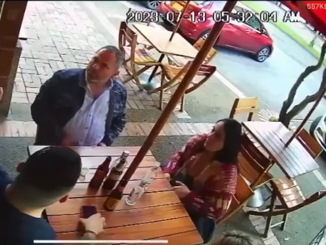 Se le cayó lo que había robado, lo recogió y la policía nunca llegó. Foto: Proporcionada por Juan Felipe Rodríguez