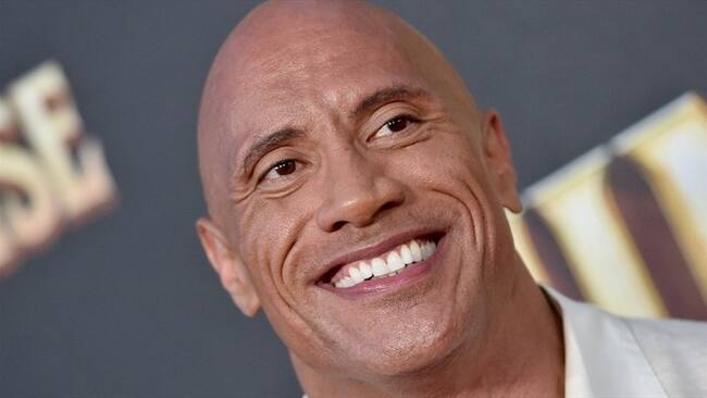 Dwayne 'La Roca' Johnson reacciona a foto de su doble. Foto: Getty Images/Axelle/Bauer-Griffin