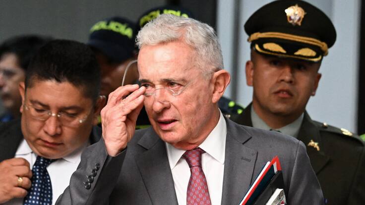 Al Oído | Uribe condenado: pirámide invertida de valores y desequilibrio