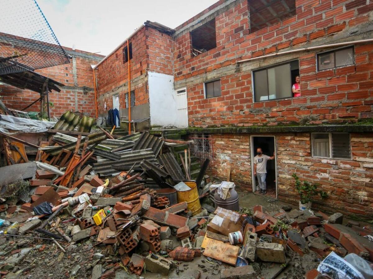 Siete personas lesionadas dejan las emergencias por las lluvias en Medellín