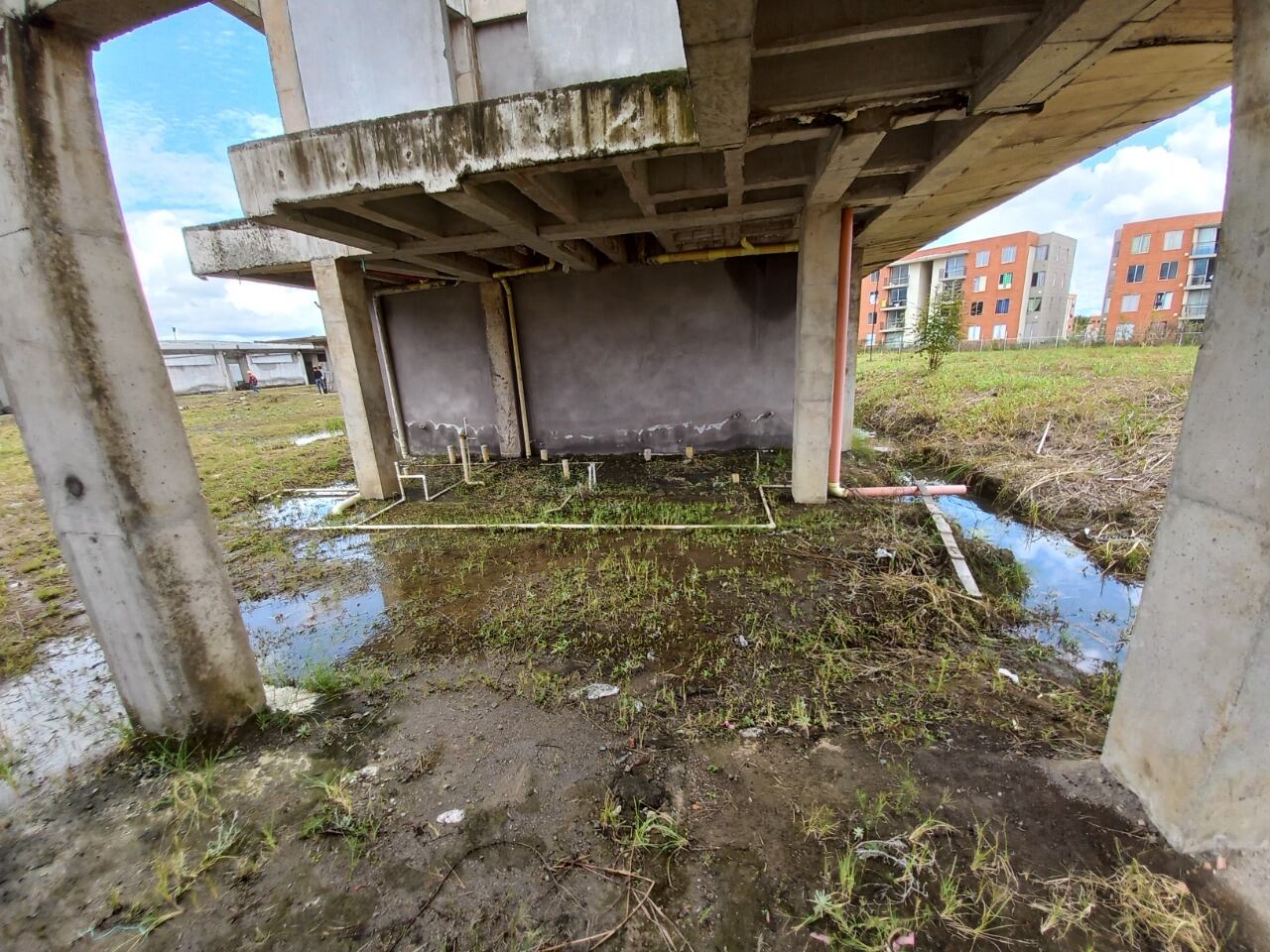 Denuncian elefantes blancos en colegios inconclusos en Ibagué. Foto: Cortesía para Sigue La W.