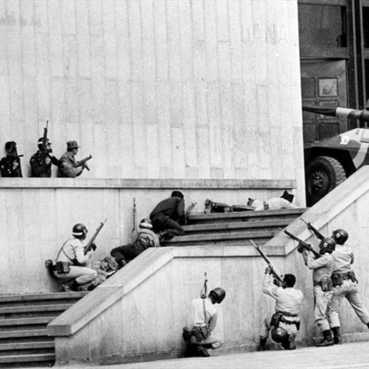 Víctimas del Palacio de Justicia no asistieron a audiencia en la JEP: “es una burla”