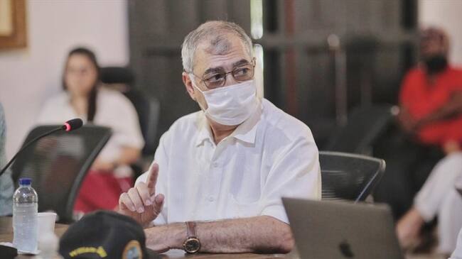 El alcalde Dau anunció que la medida regirá del 9 al 12 de enero, desde las 12 y hasta las 5 de la madrugada. Foto: Archivo