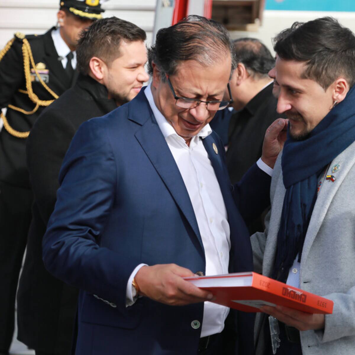 Sebastián Guanumen seguirá siendo el embajador de Colombia en Chile