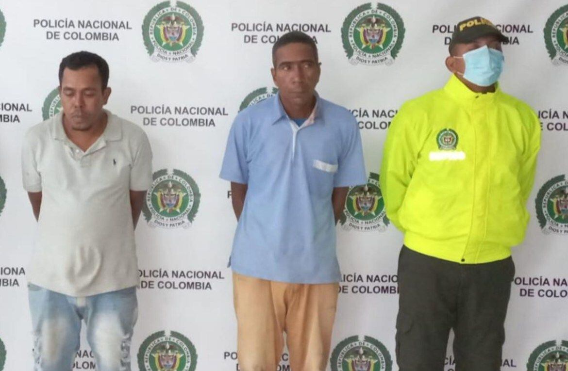 Néstor David Salcedo Vélez, alías Néstor; y a Deivys José Angulo Vargas, alías El Viejo. Crédito: Cortesía.