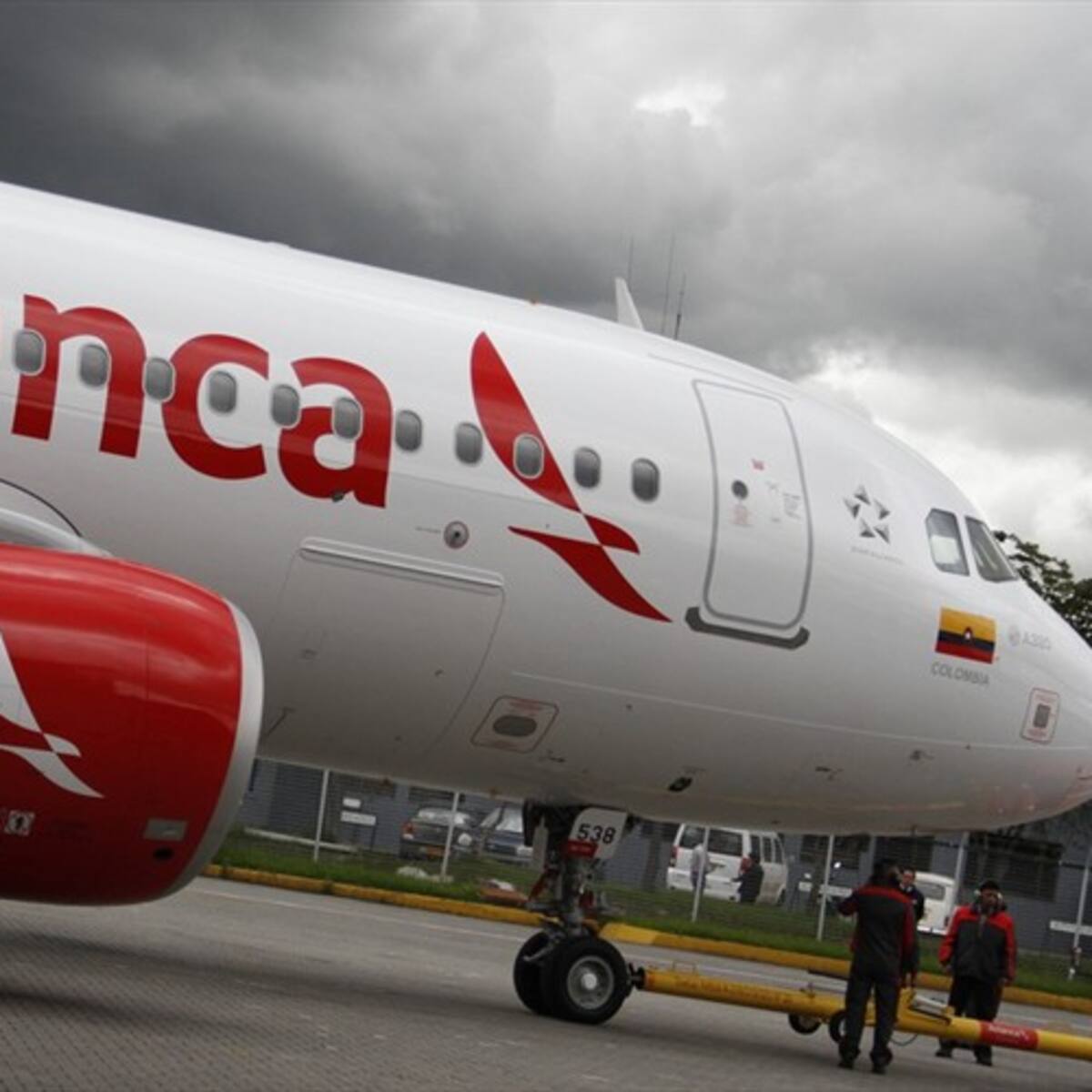 Tres cartas que siguen encendiendo la discusión entre la Supertransporte y la SIC por Avianca